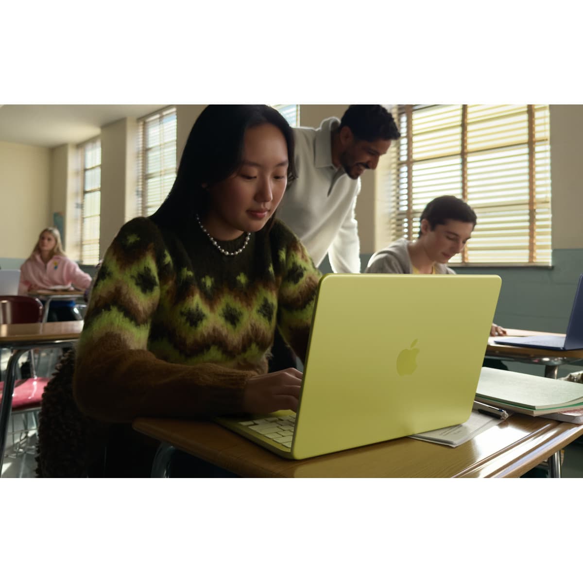 Apple MacBook Neo MHFG4LL/A 13" Chip A18 Pro 512GB SSD 8GB RAM — foto 6