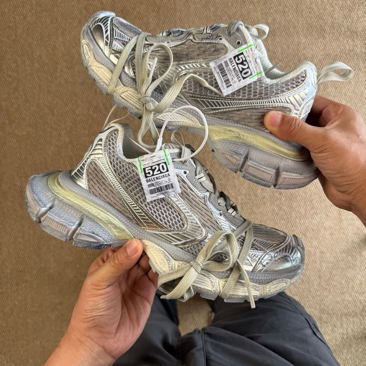 Balenciaga Silver – Moda