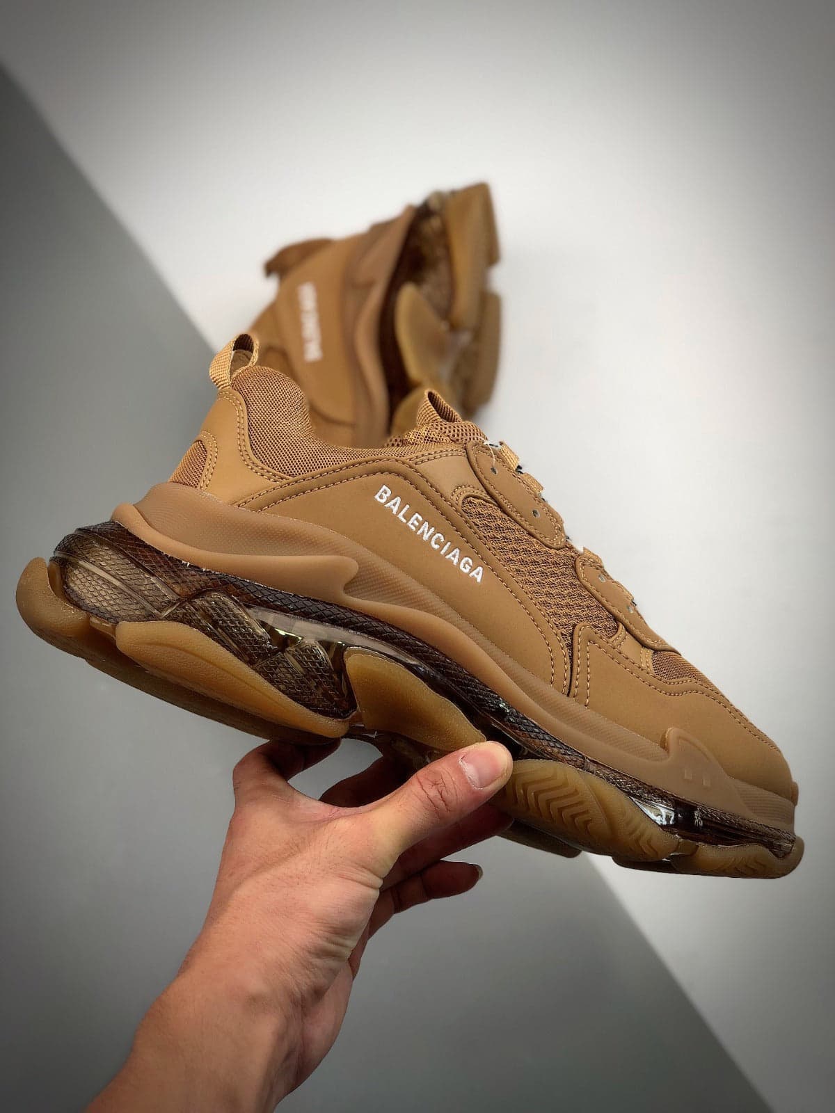 Balenciaga Triple S Clear Sole Beige – Moda