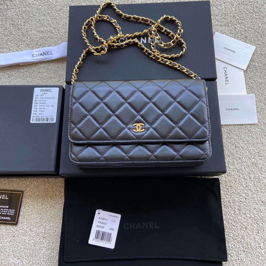 Bolsa Chanel CC Woc Lambskin Black. – Moda