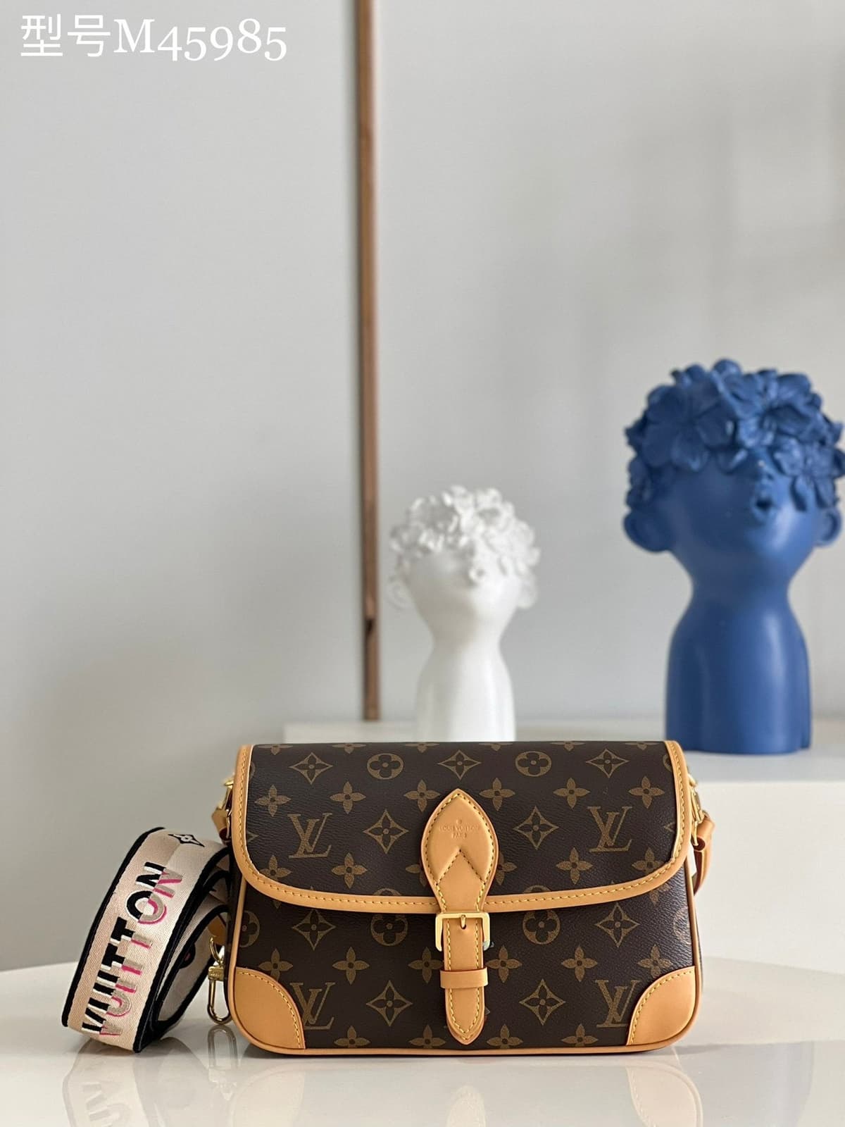 Lv Diane Monogram Brown – Moda