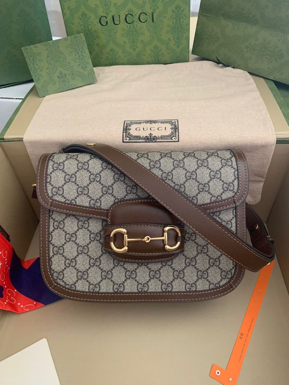 Bolsa Gucci Horsebit Supreme 1955 – Moda