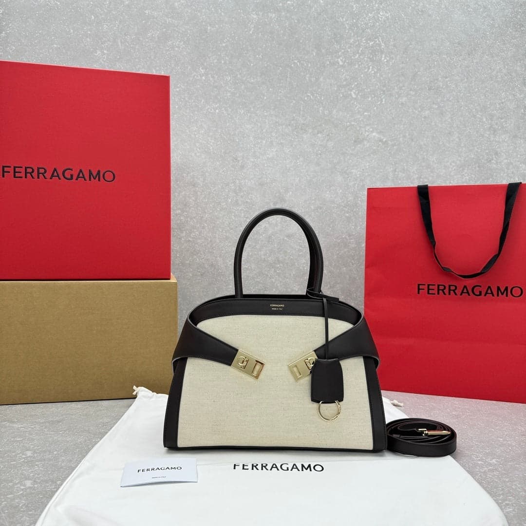 bolsa tote Ferragamo Hug bege e black – Moda