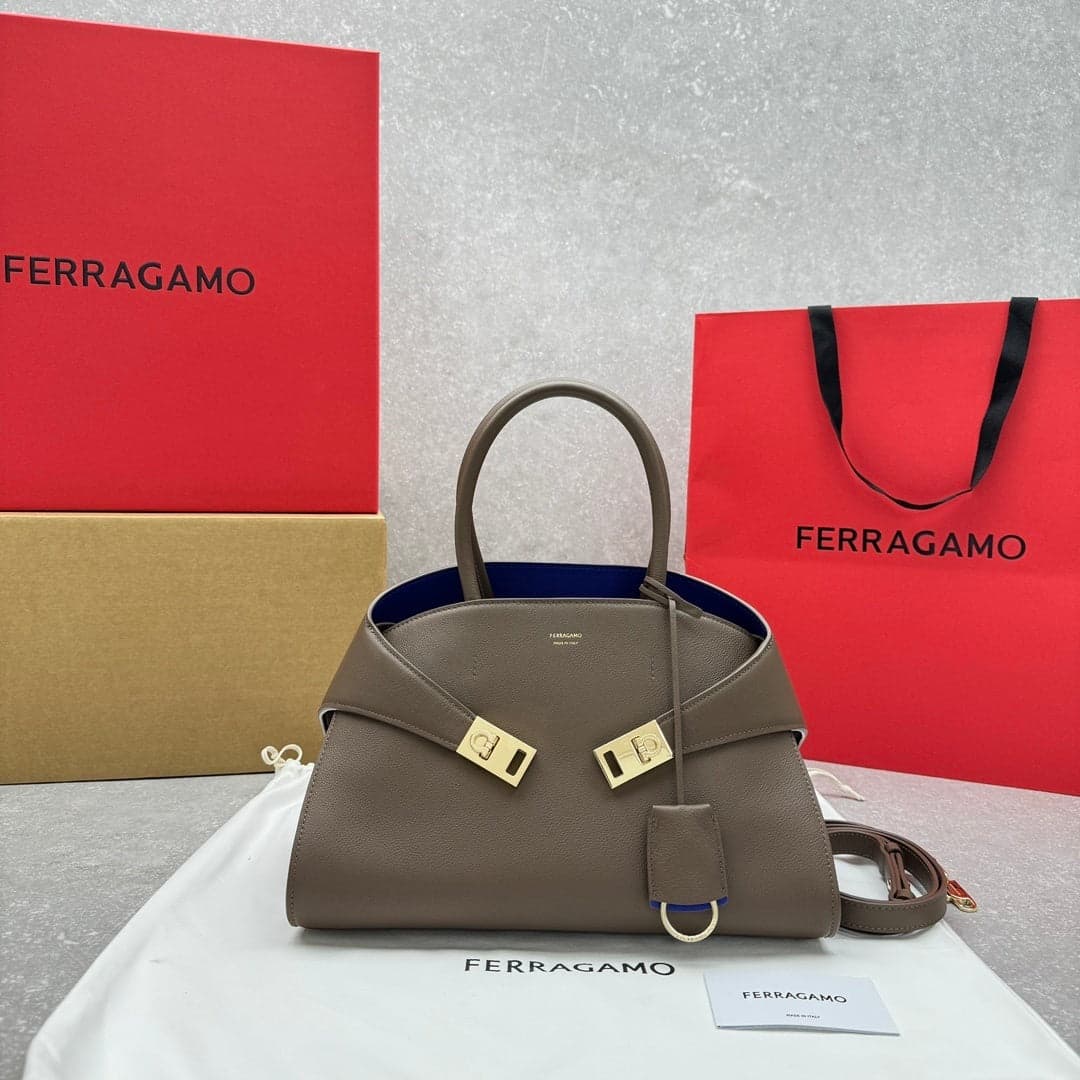 bolsa tote Ferragamo Hug Brown – Moda