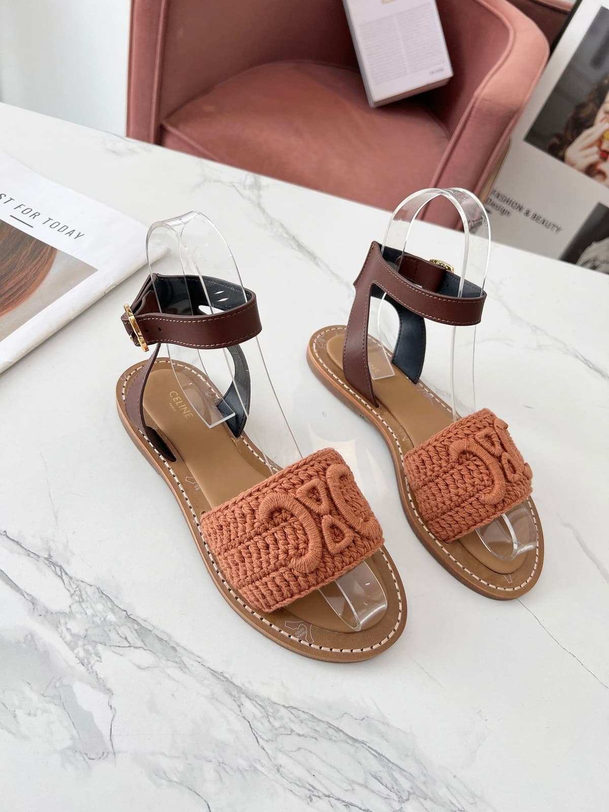 CELINE LYMPIA FLAT STRAP SANDAL – Moda