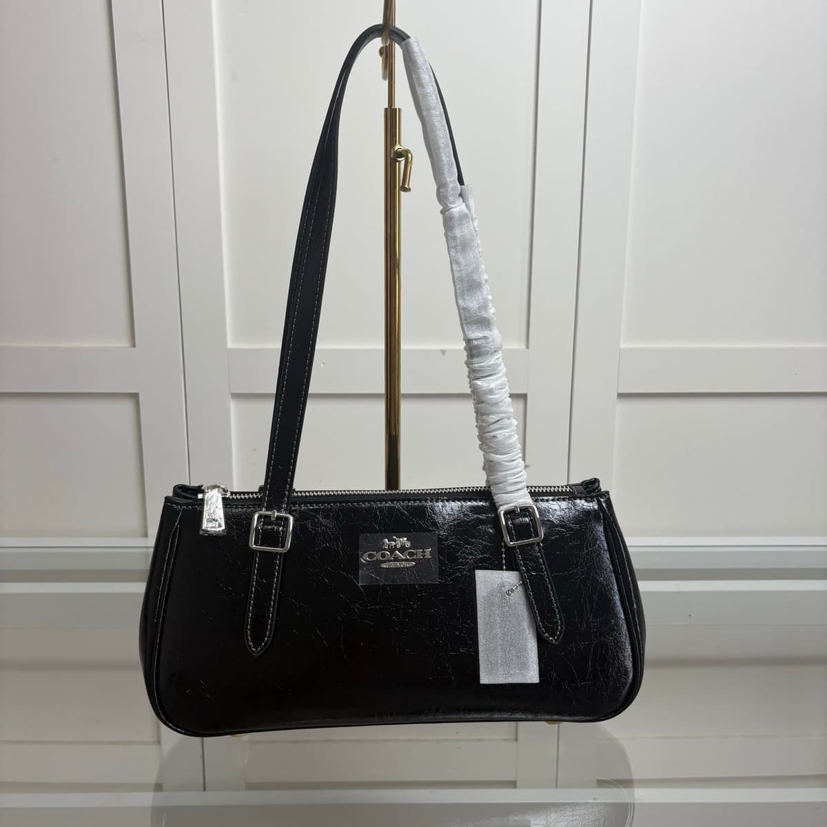 Coach Asher Shoulder Bag Shiny Crinkle Leather Black – Moda