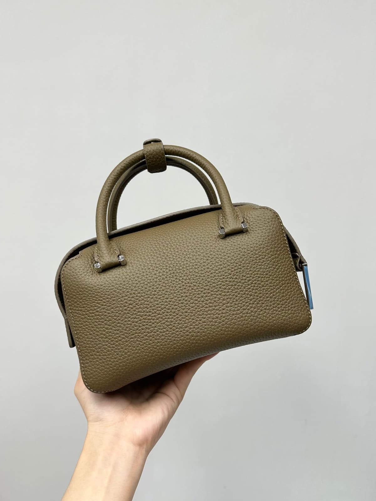 Delvaux Cool Box Mini Bohème Taupe – Moda