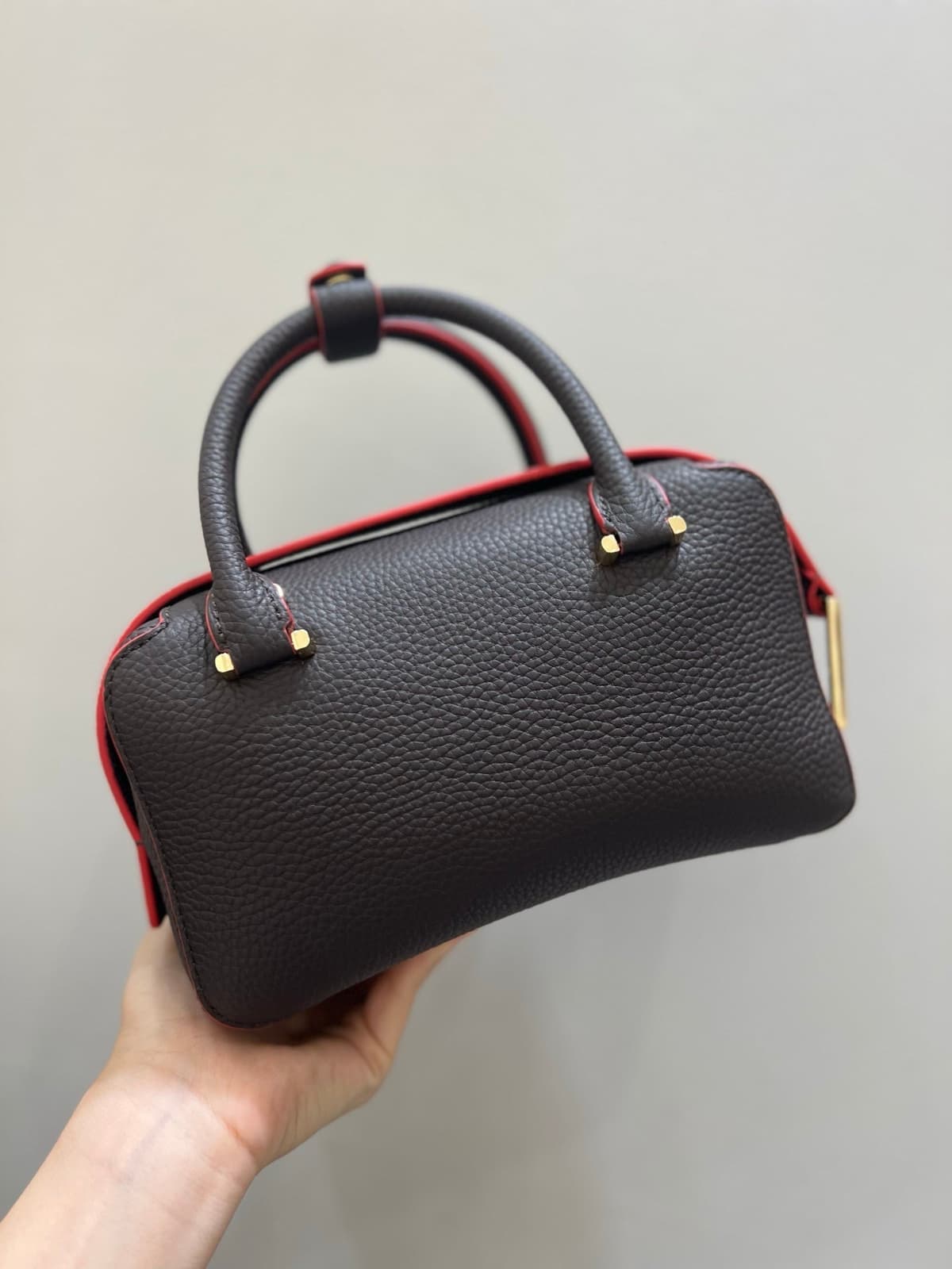 Delvaux Cool Box Mini Bohème Black / Red – Moda