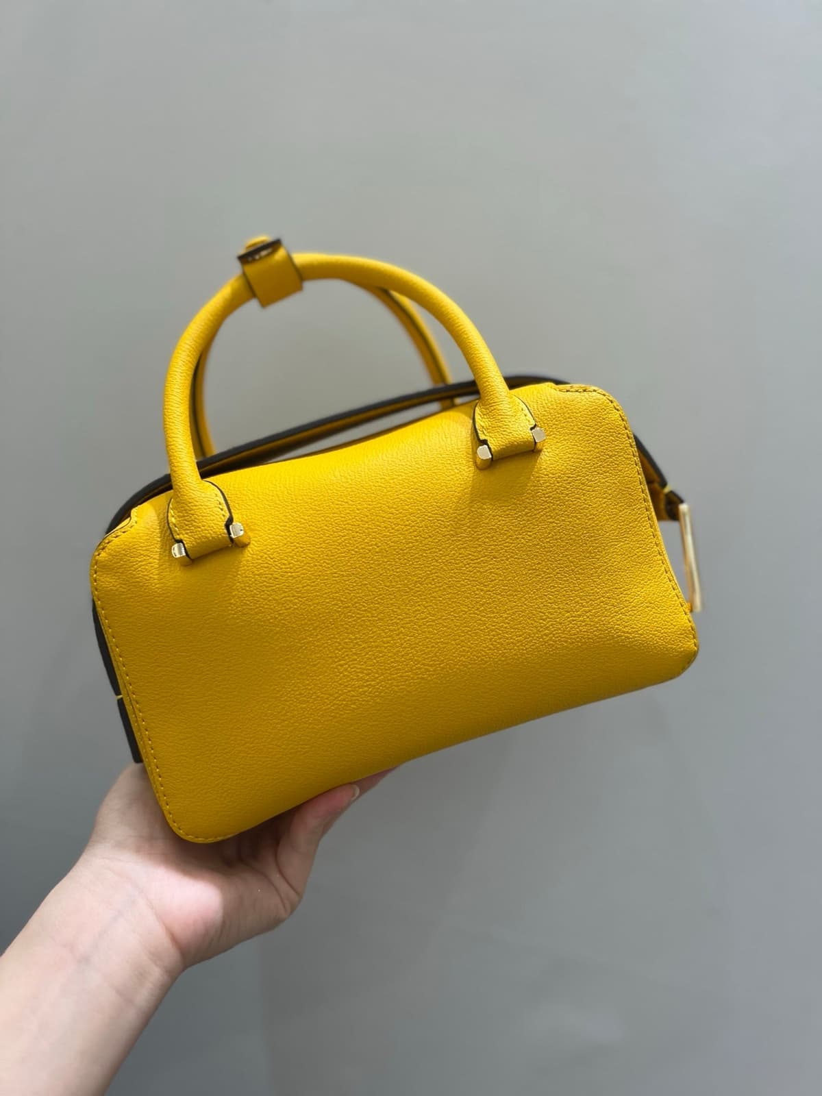 Delvaux Cool Box Mini Bohème Golden Yellow – Moda
