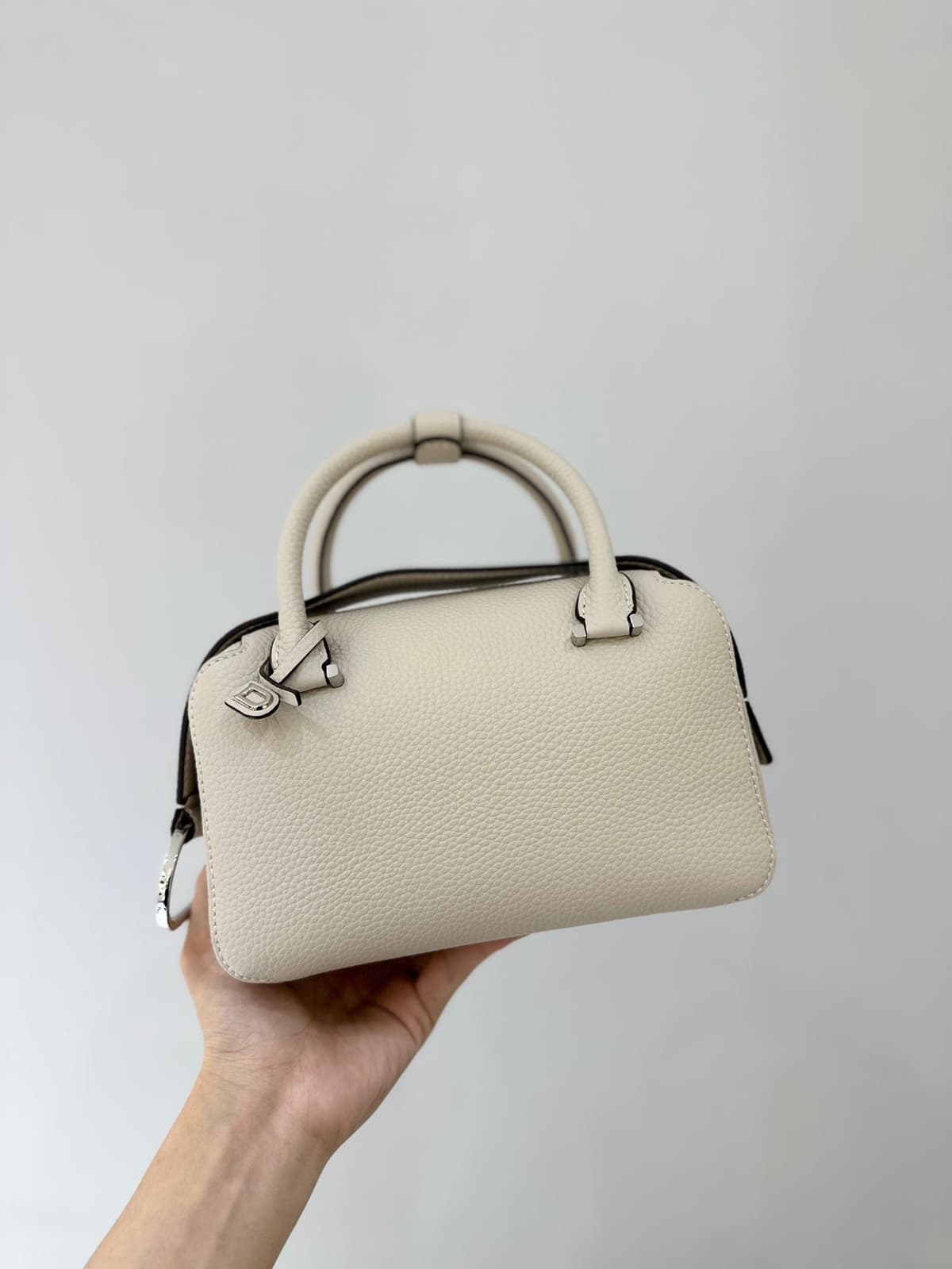Delvaux Cool Box Mini Bohème Off-White – Moda