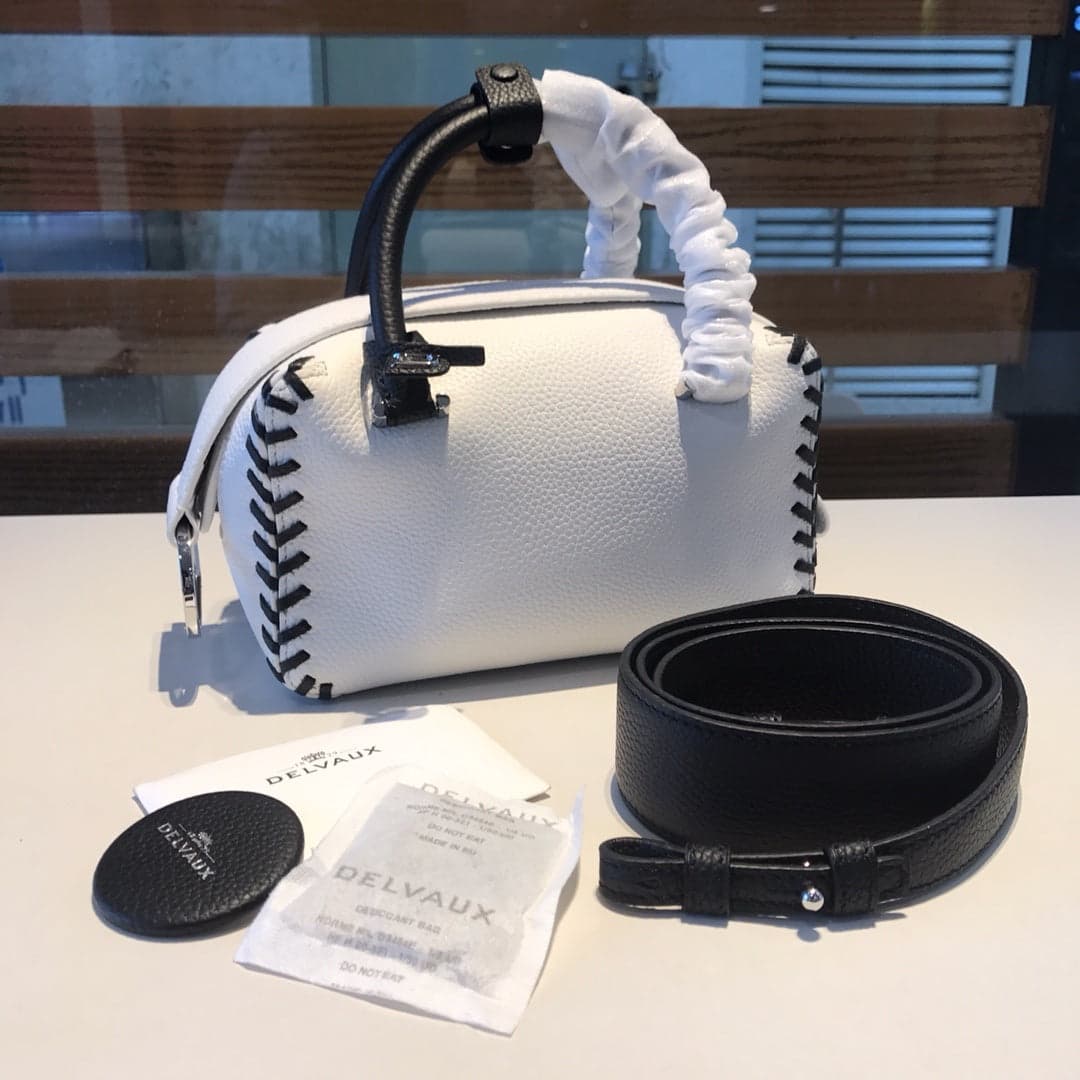 Delvaux Cool Box Mini Bohème Stitch White – Moda
