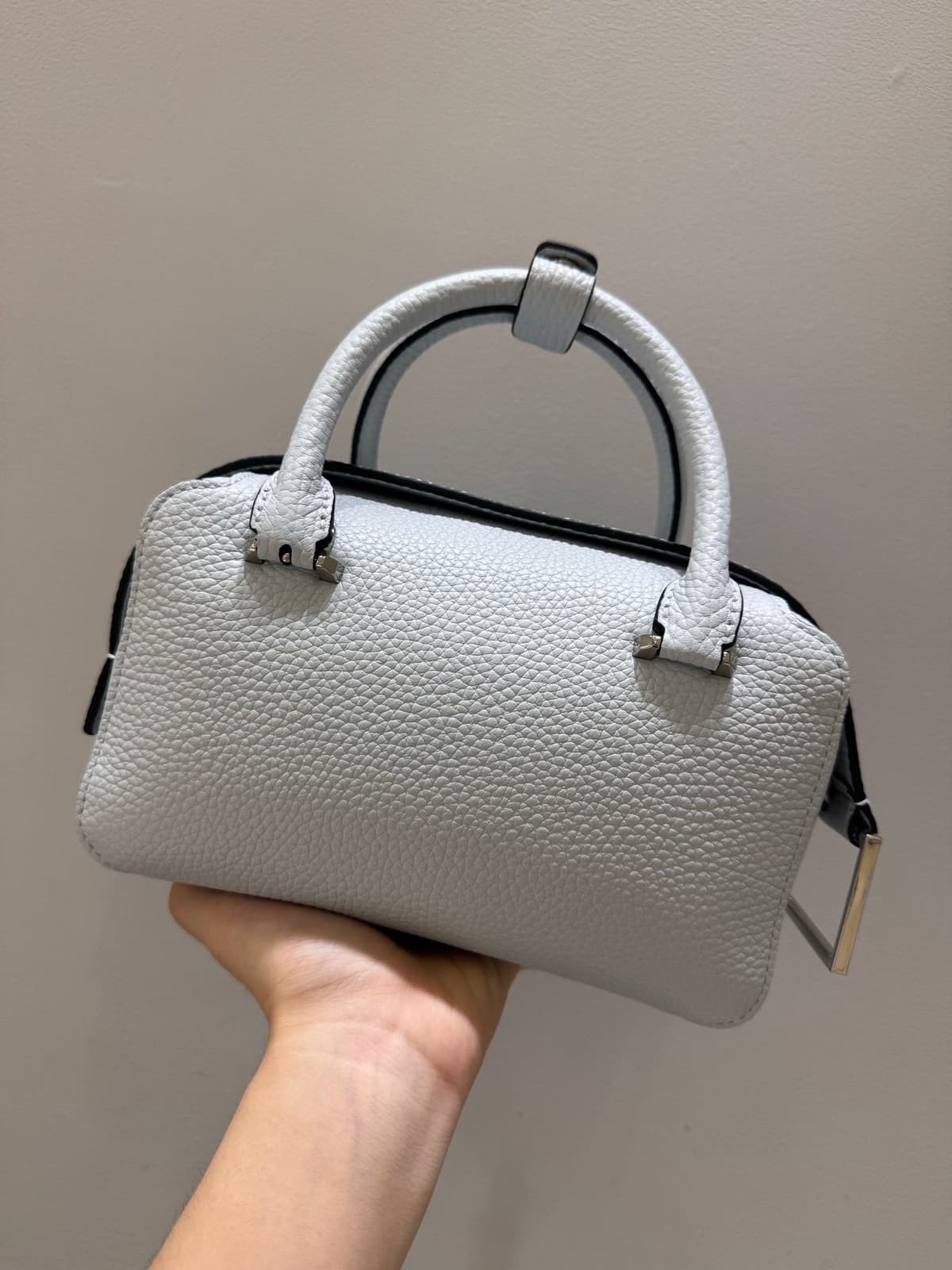 Delvaux Cool Box Mini Bohème White / Black – Moda