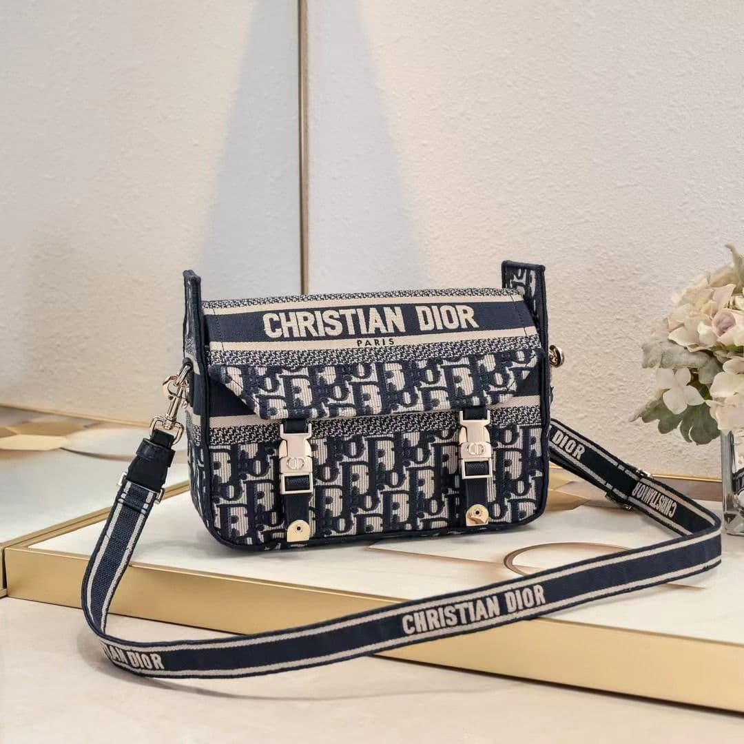 Dior Safari Messenger Bag – Moda