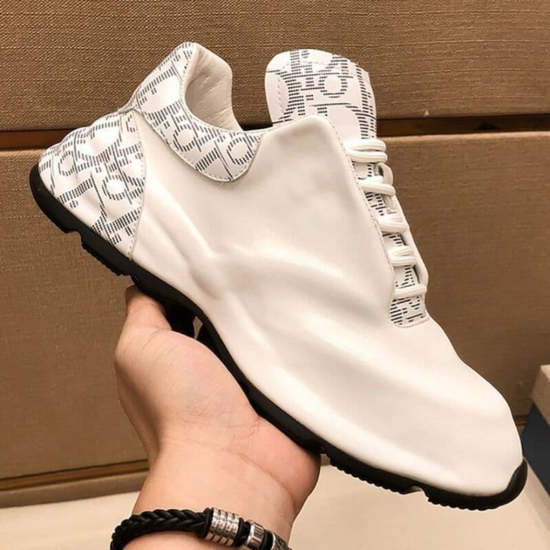 DIOR Sneaker – Moda