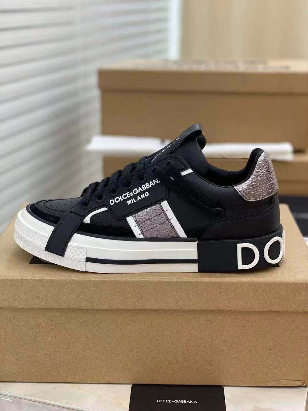 Dolce & Gabbana Custom Black 2Zero – Moda