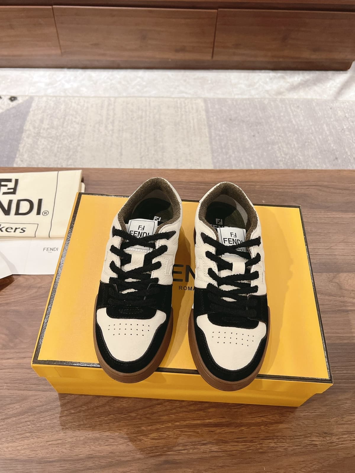 Fendi Match brown black – Moda