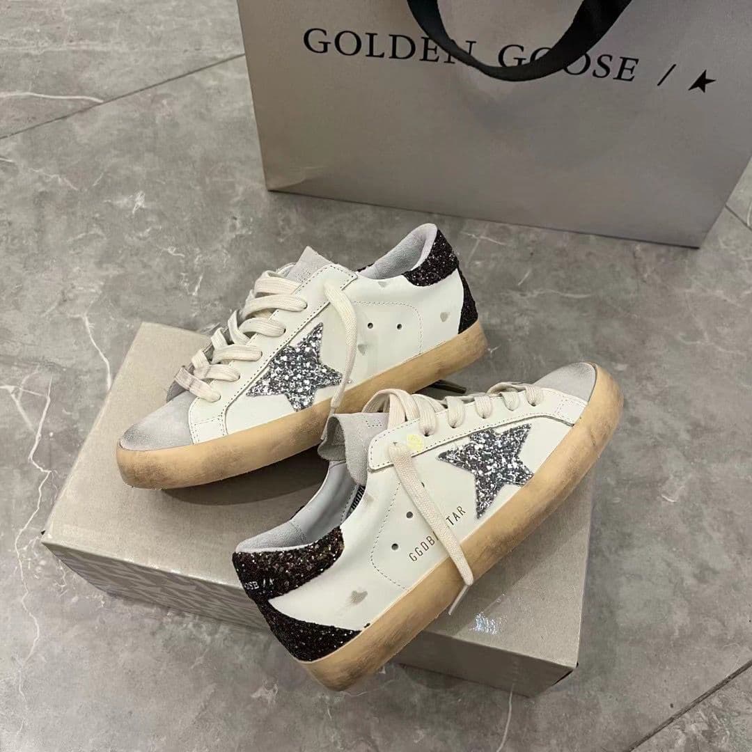 Golden Goose GGDB Silver Star. – Moda