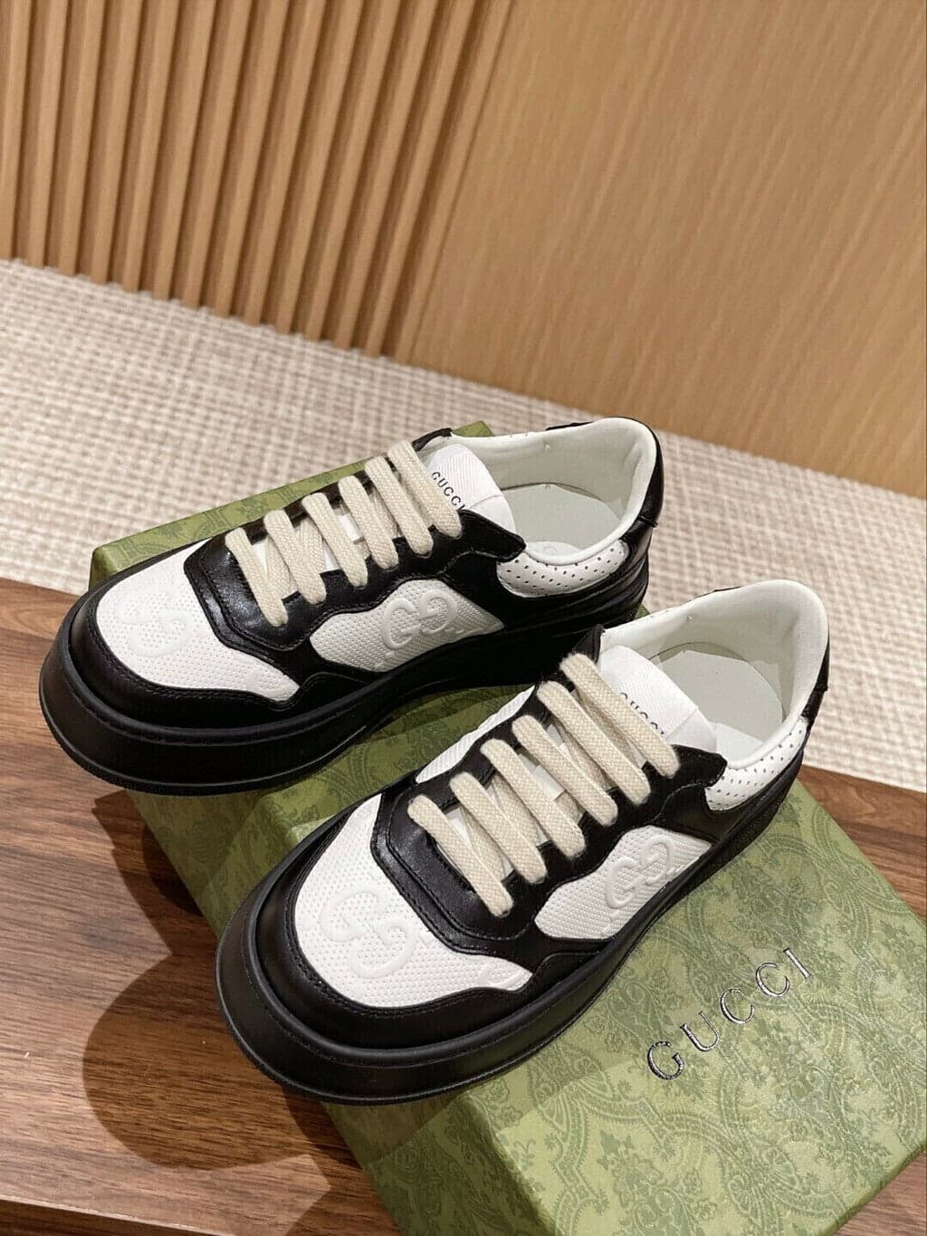 Gucci GG Sneaker Black White – Moda