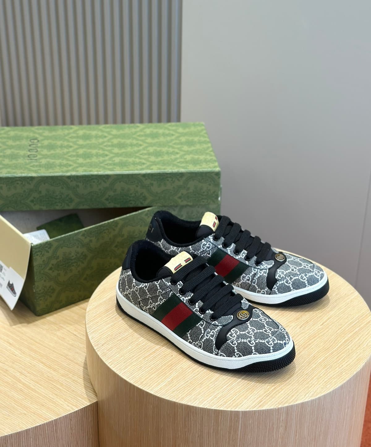 Gucci Screnner black – Moda