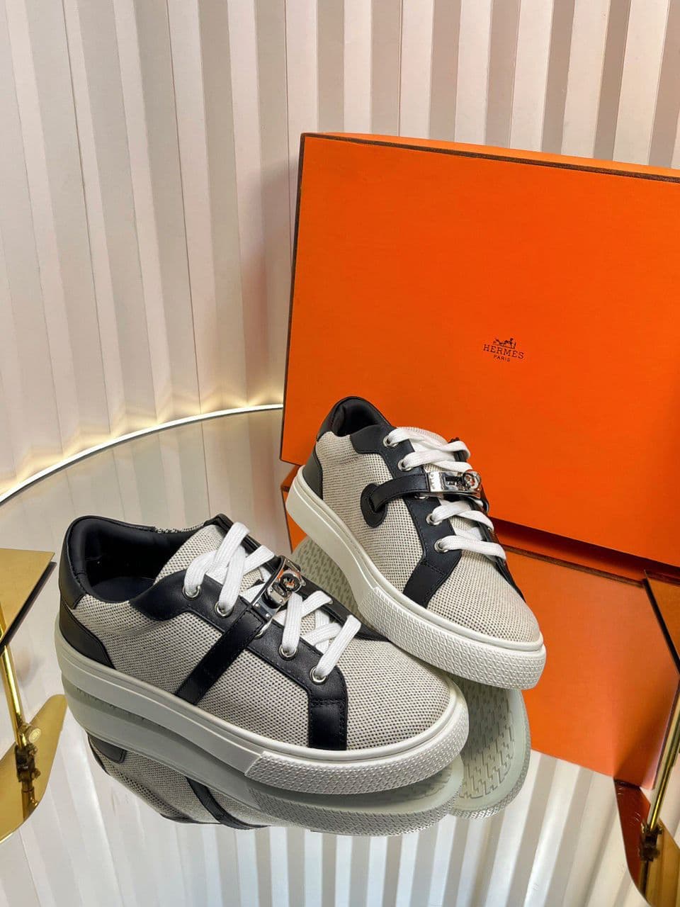 Hermes Day Sneaker Prunoir / Noir – Moda
