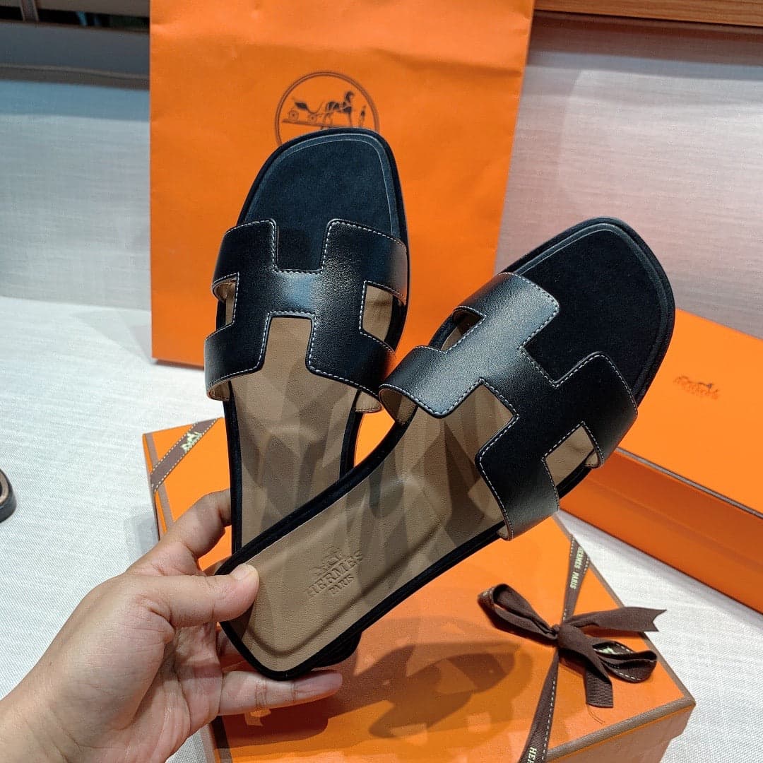 Hermes Oran Sandal Nior Box Calfskin Leather – Moda