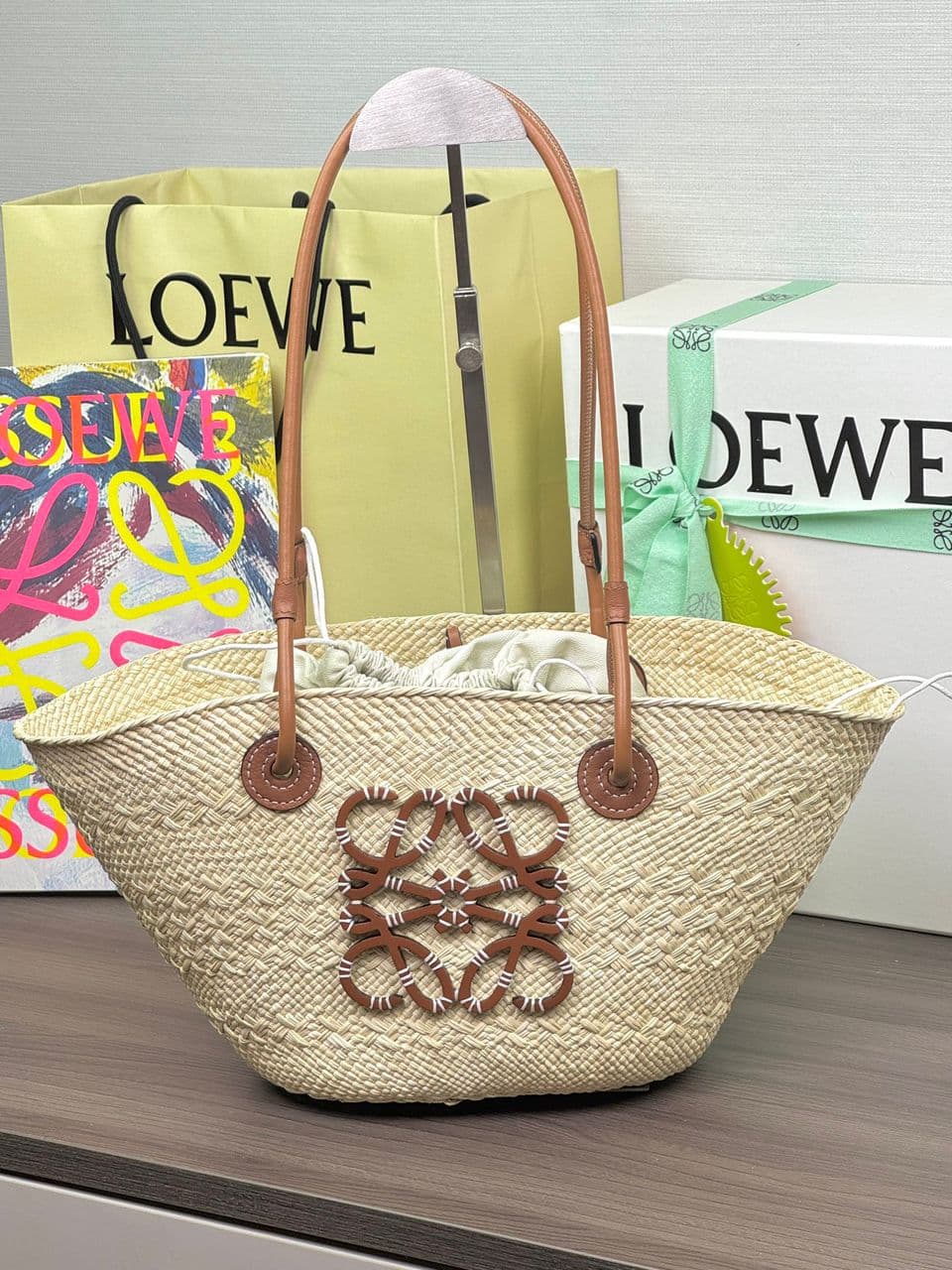 Loewe Small Anagram Basket – Moda