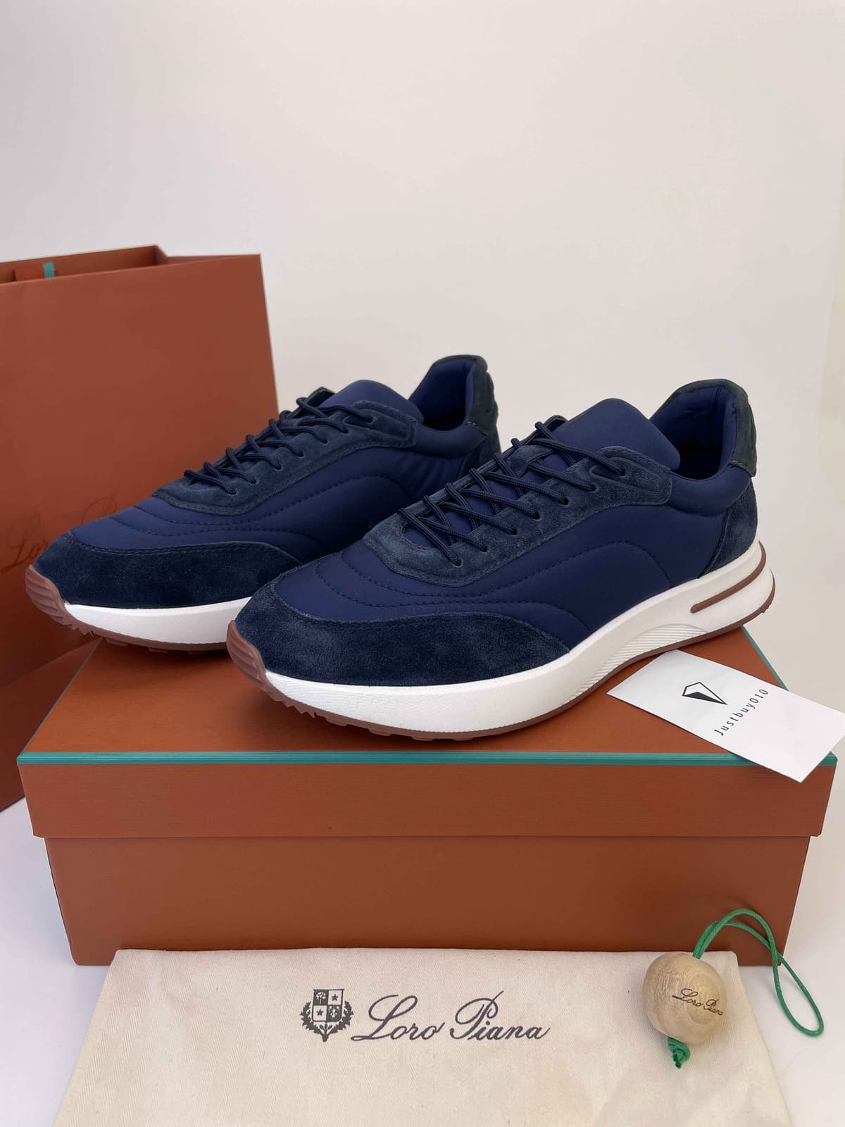 Loro Piana Weekend Walk Evo Tech Navy. – Moda