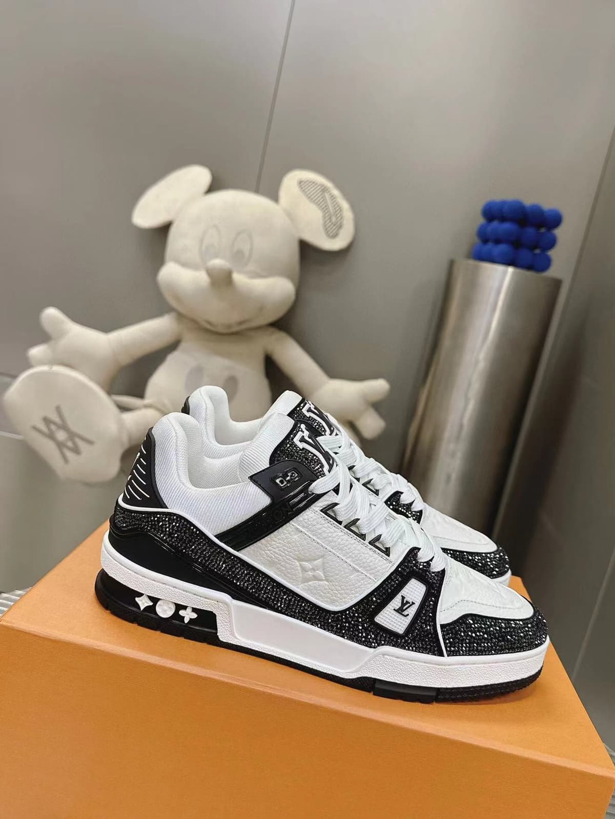 Trainer Black White Crystals – Moda