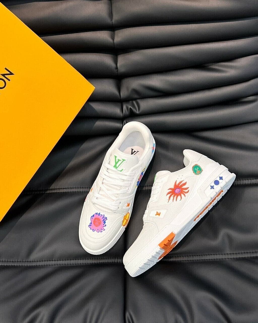 Louis Vuitton x Yayoi Kusama Trainer – Moda
