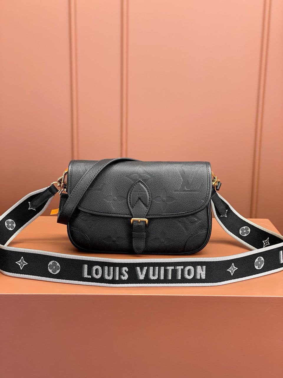 Lv Diane Monogram Empreinte Black – Moda