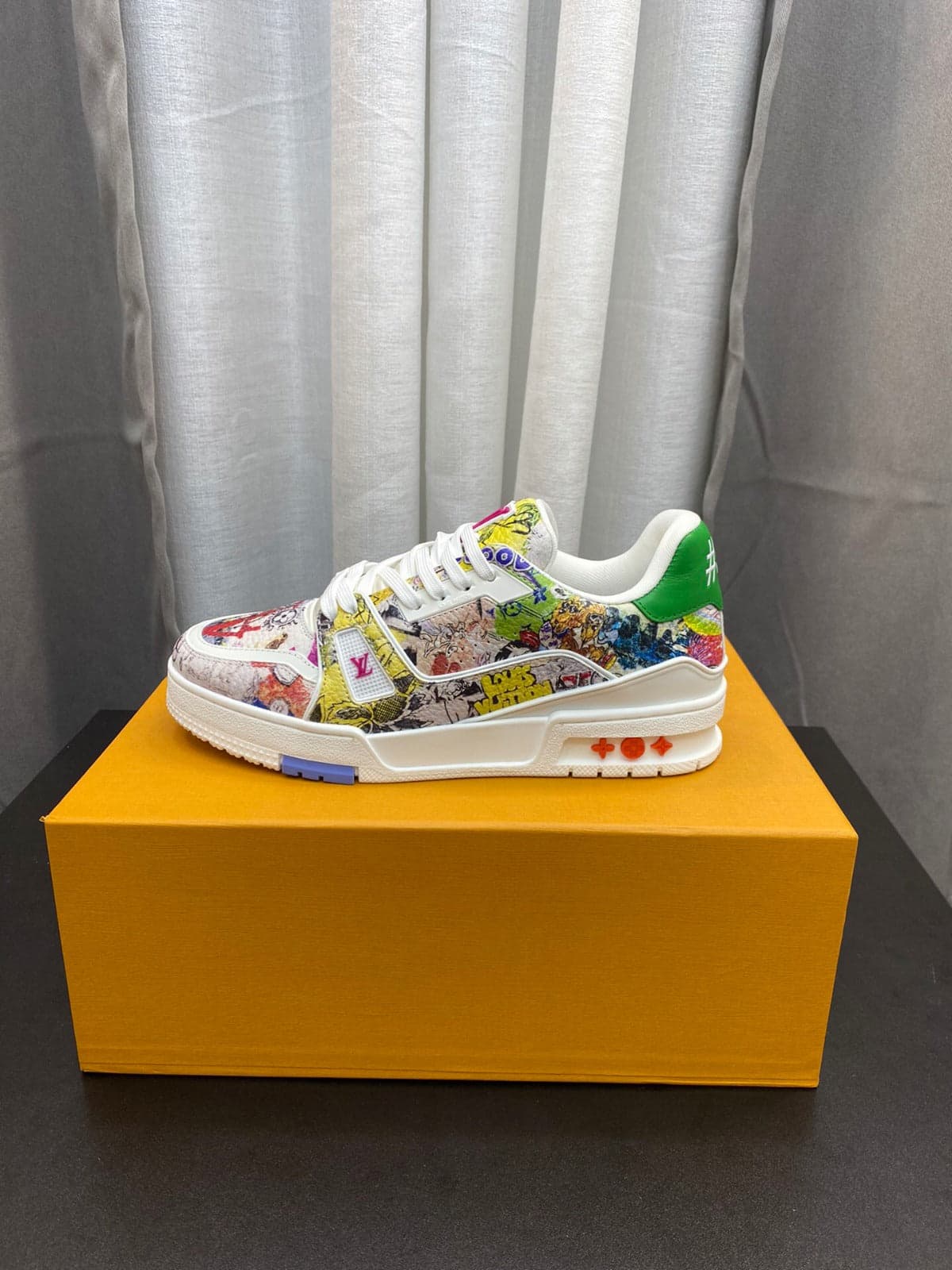 LV Trainer #54 Virgil Abloh – Moda