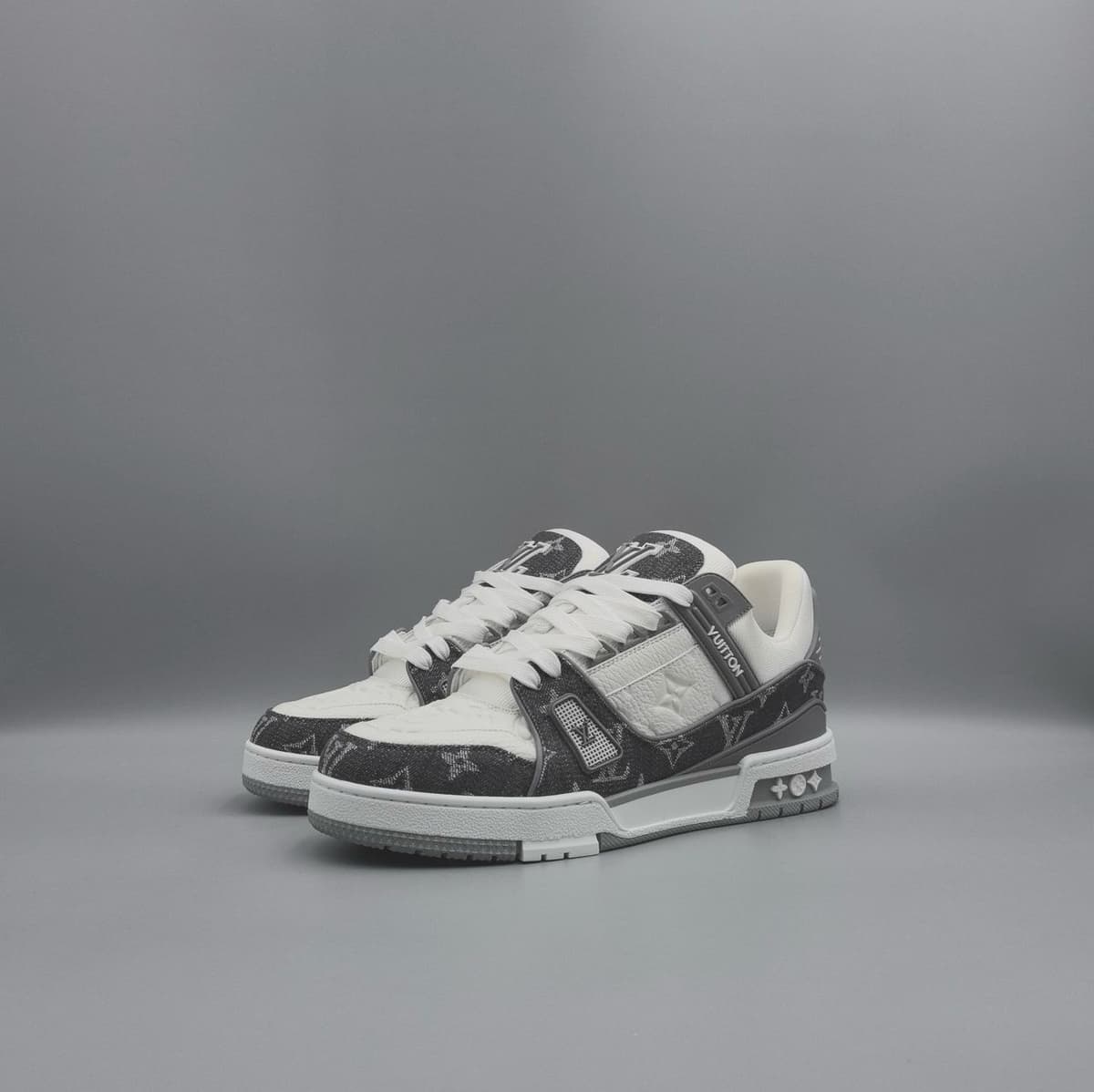Lv Trainer Grey – Moda
