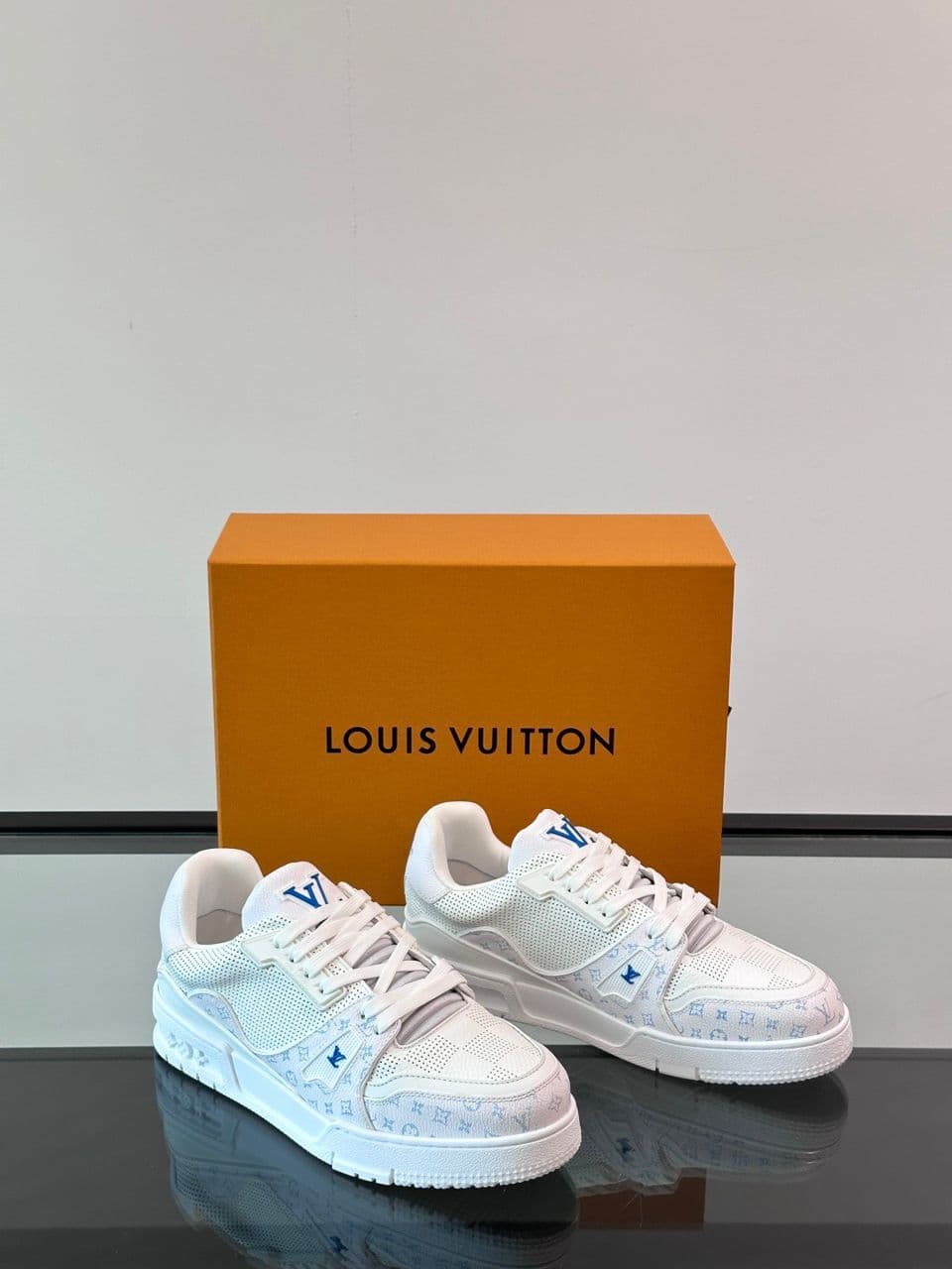 Lv Trainer White Blue – Moda