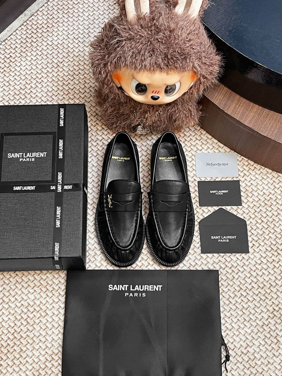 Mocassim YSL Black. – Moda