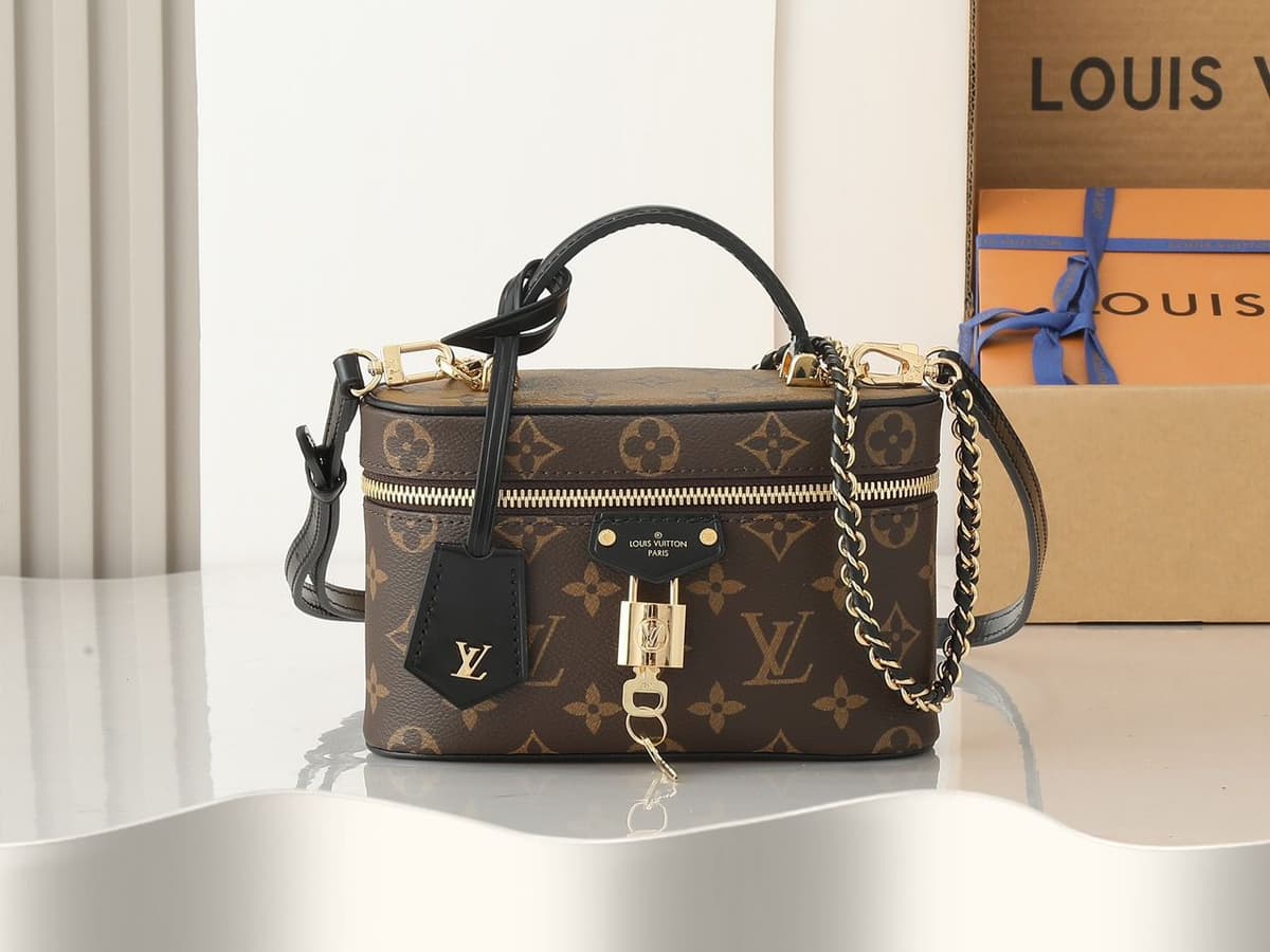 Nécessaire Vanity Chain Pouch – Moda