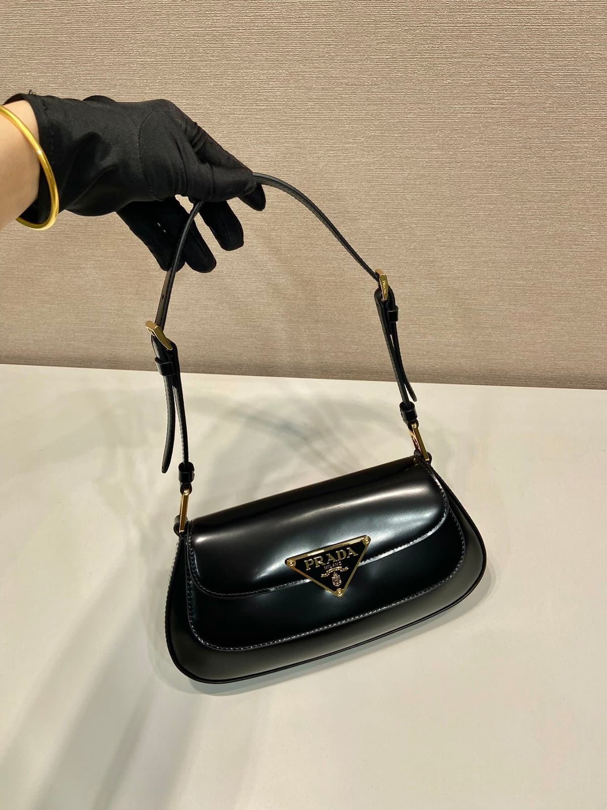 Prada Cleo – Moda