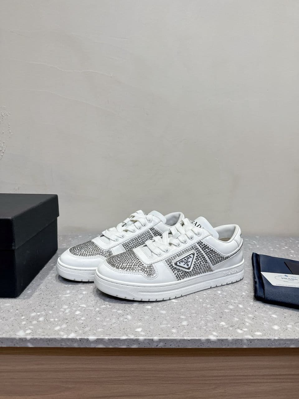 Prada Crystal Embellished – Moda