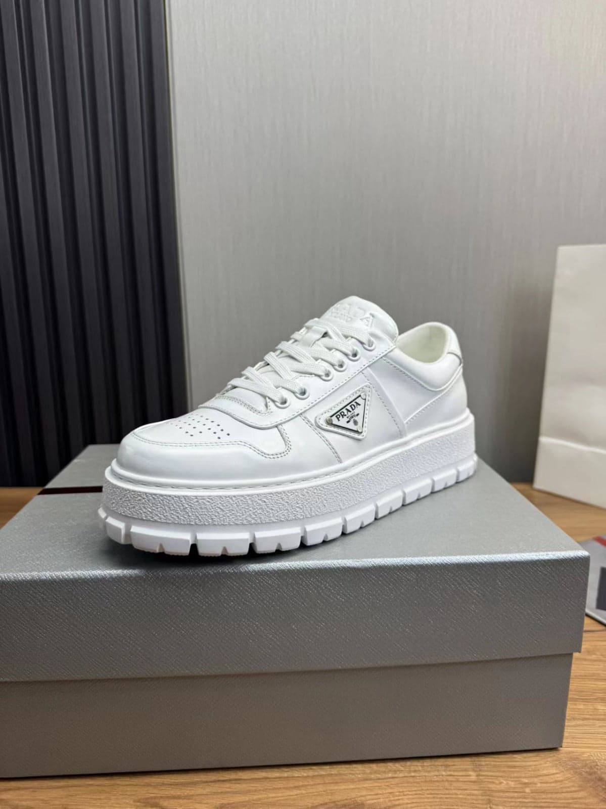 Prada Leather Sneaker White. – Moda