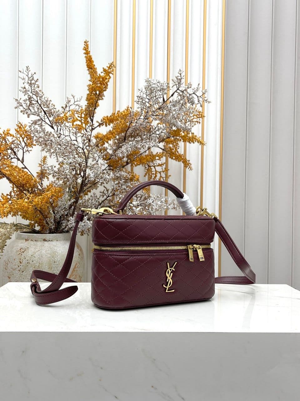 Saint Laurent Gaby Vanity Red Wine – Moda