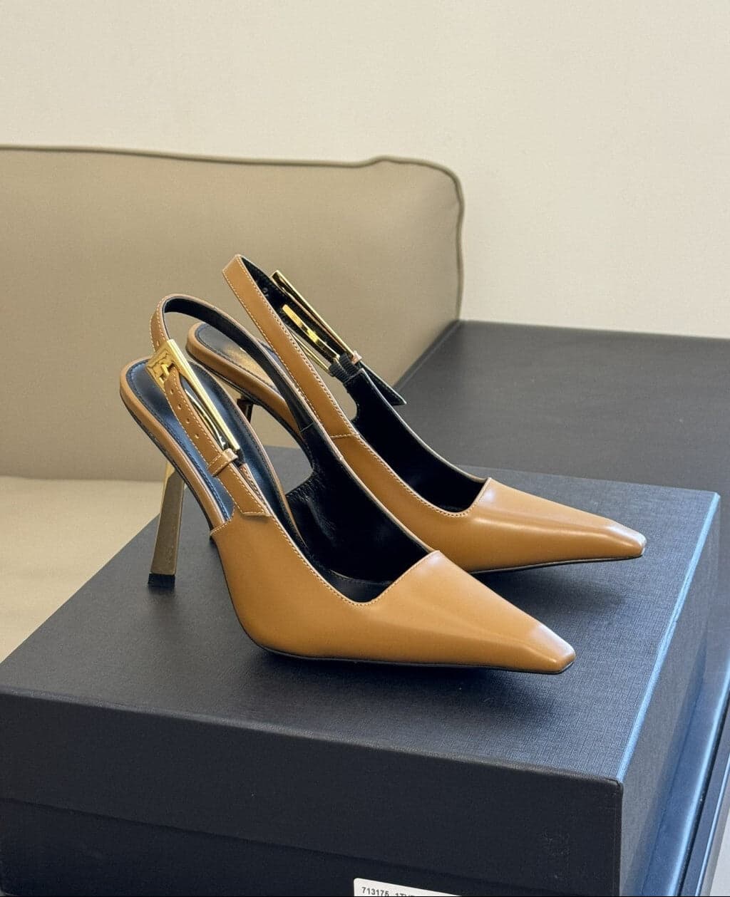 Saint Laurent Scarpin Slingback Lee Cinnamon – Moda