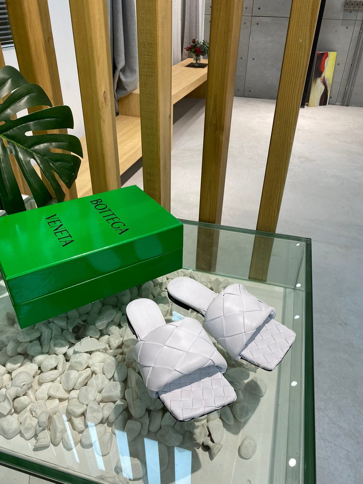 Sandália Bottega Veneta Plana Lido Optic White – Moda