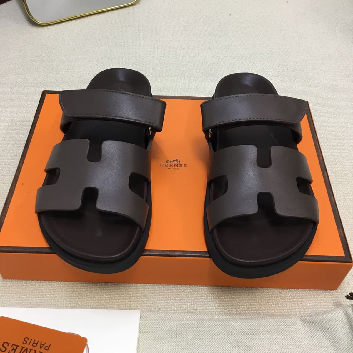 Hermes Chypre Sandal Coffee – Moda