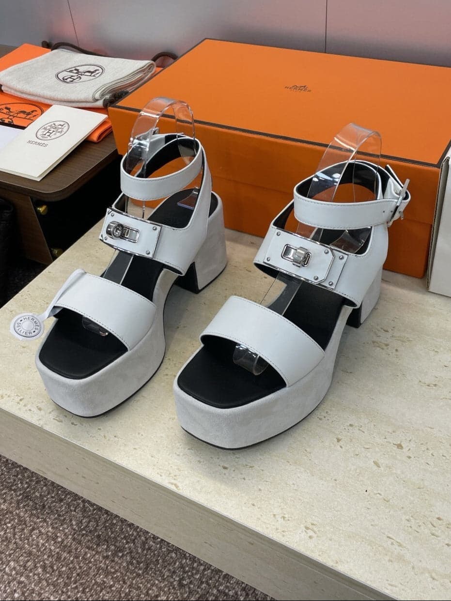 Sandália Lola 35 Hermes – Moda