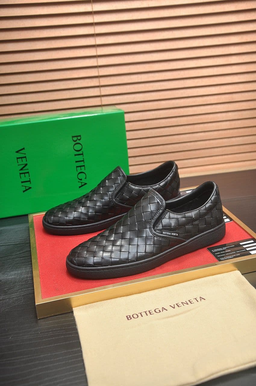 Slip-on Sawyer Black Bottega Veneta – Moda
