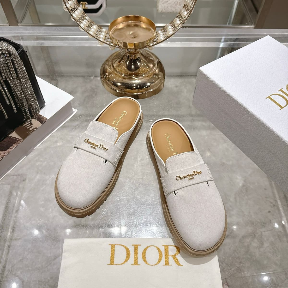 suede mule by Christian Dior – Moda