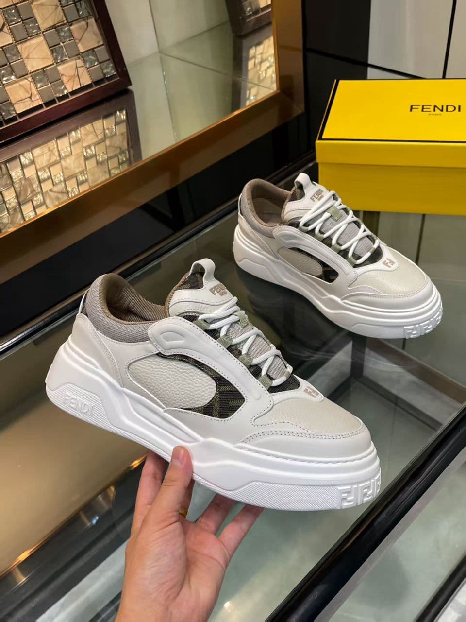 tênis Force Fendi Beje – Moda