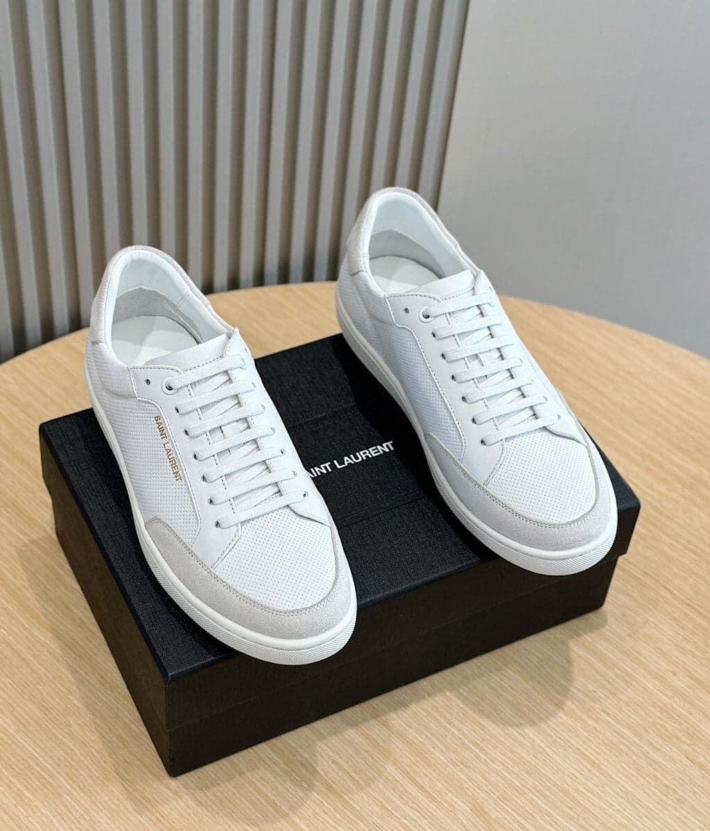 TÊNIS YVES SAINT LAURENT – Moda