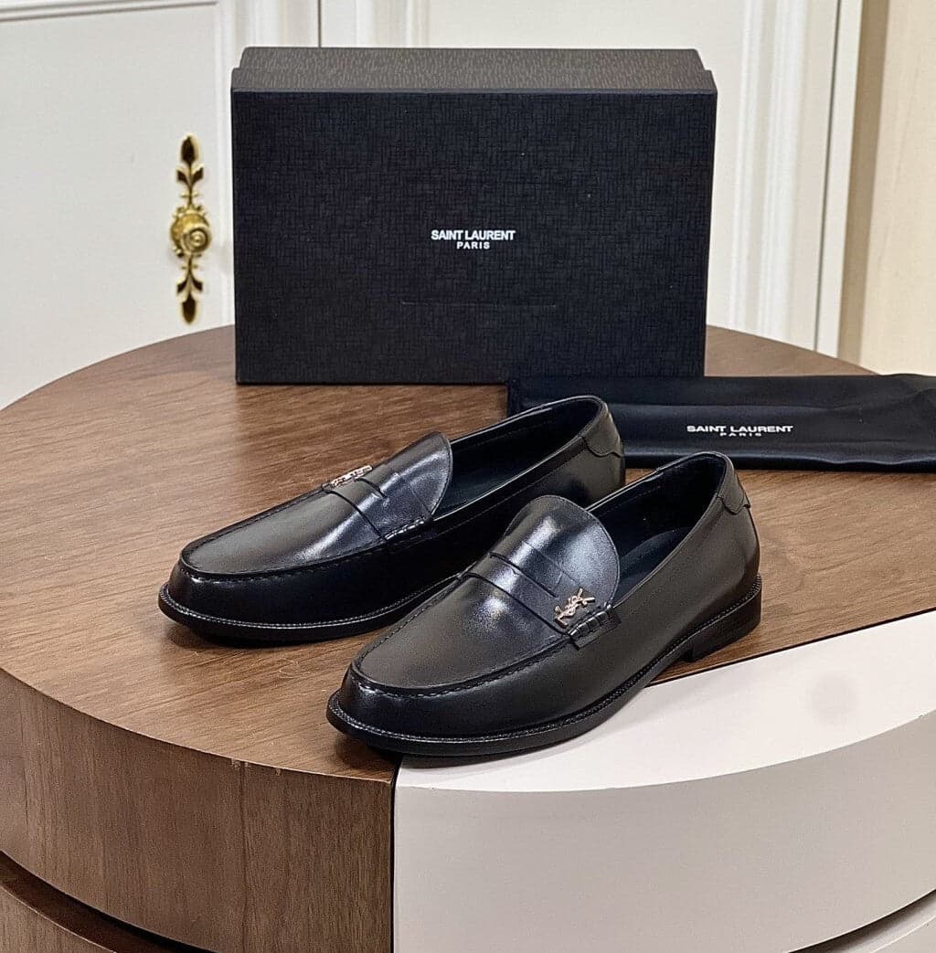 YVES SAINT LAURENT MEN'S DRESS SHOES – Moda