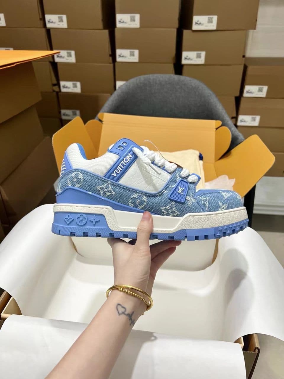 Trainer Maxi Blue Monogram – Moda