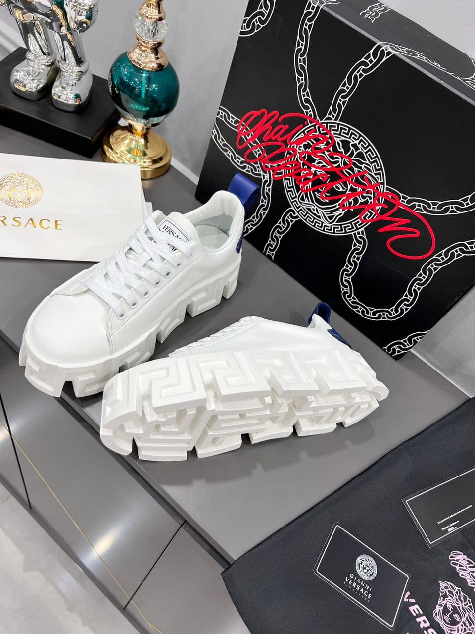 Versace Greca Labyrinth Blue Low-top Sneakers – Moda